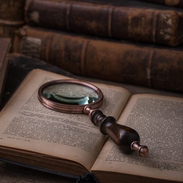 Loupe de poche vintage, idéal pour l'exploration détaillée