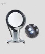 Lampe loupe LED pour un éclairage optimal lors de la lecture
