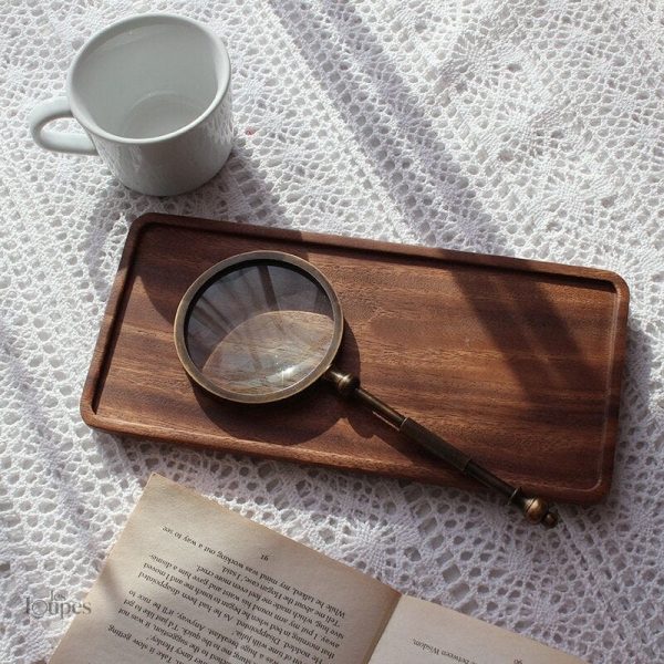 Accessoire ancien pour observation, loupe élégante