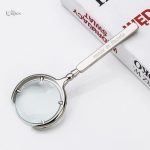 Loupe légère en argent, idéale pour une utilisation quotidienne