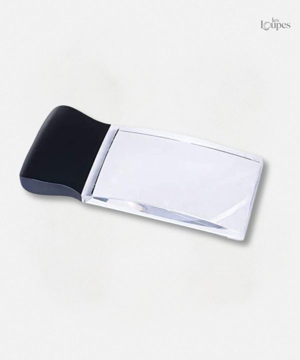 loupe-de-lecture-avec-eclairage-1 Loupe de lecture avec éclairage pour un confort visuel optimal