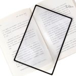 Accessoire de lecture géant pour un confort visuel optimal