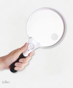 Loupe de lecture LED pour un éclairage optimal