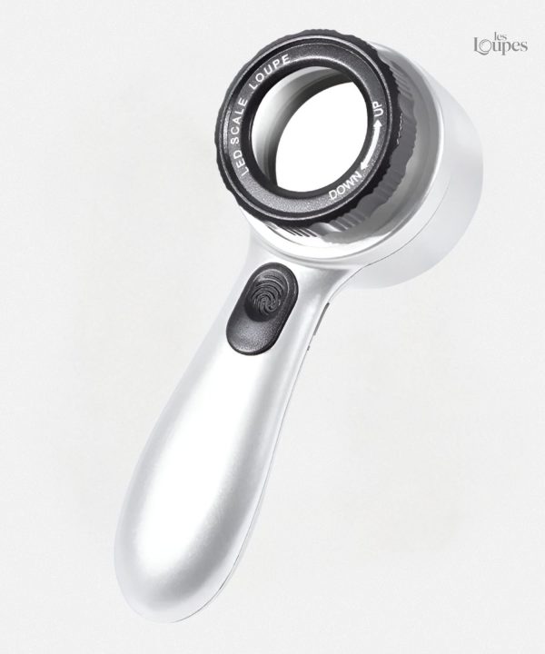 loupe-lumineuse-x30-1 Loupe lumineuse x30 pour une vision claire et détaillée