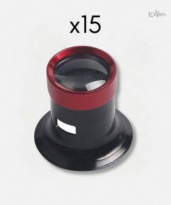 Loupe Monocle de Bijoutier pour une observation précise