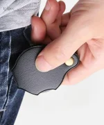 Loupe compacte idéale pour lire les petits textes ou examiner des objets