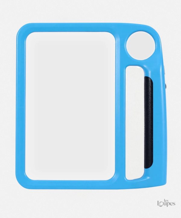 loupe-pour-malvoyant-1 Loupe LED pour malvoyants, idéale pour la lecture