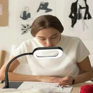 Loupe de lecture avec éclairage intégré pour vision claire