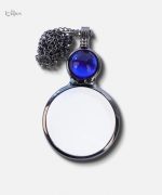 Loupe en pendentif, pratique et compacte pour les détails